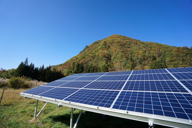 太陽光パネルのメンテナンスは必須!重要性、費用、方法を徹底解説