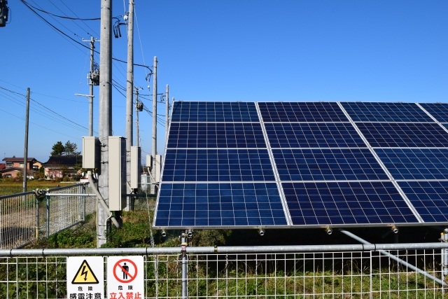 太陽光パネル（モジュール）の寿命は？交換時期のサイン、費用、保証まで徹底解説