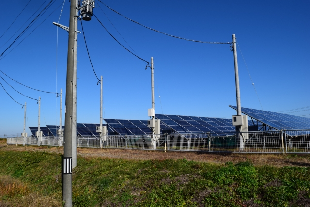 【太陽光メンテナンス見積もり完全ガイド】費用相場から業者選び、注意点まで徹底解説